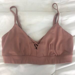alo sports bra